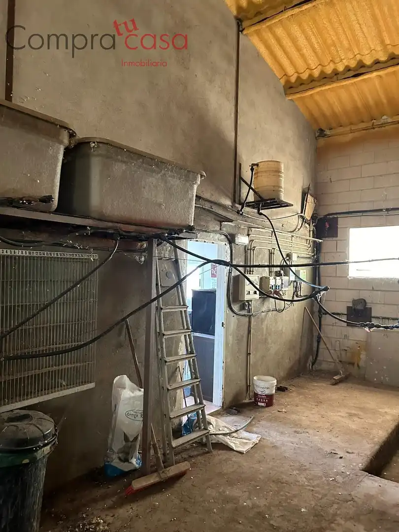 Nave industrial en venta en Escalona del Prado