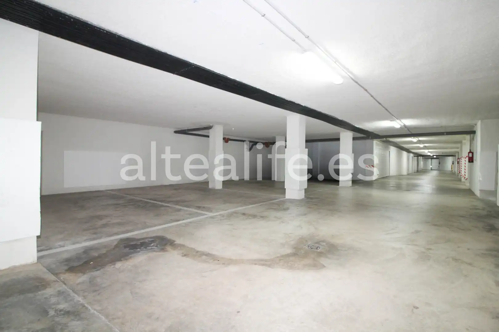 Parking de Apartamento en venta en Altea con Aire acondicionado, Calefacción y Jardín privado