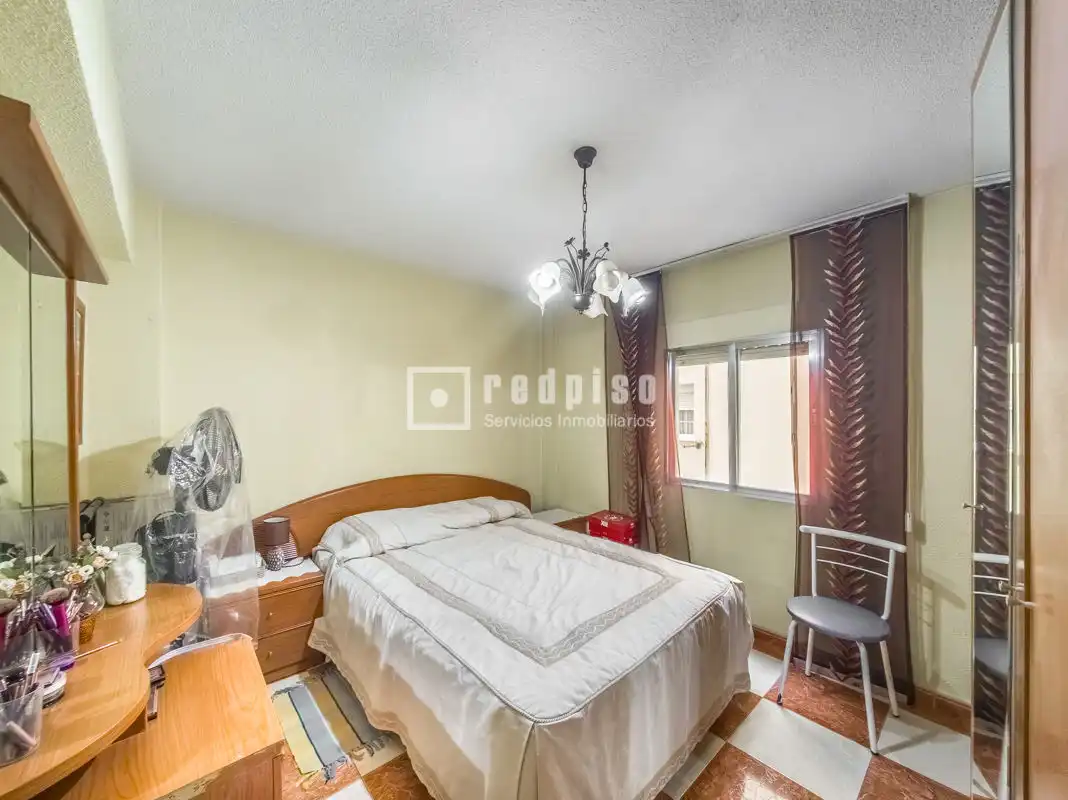 Bedroom of Flat for sale in Alcorcón  with Heating, Private garden and Terrace