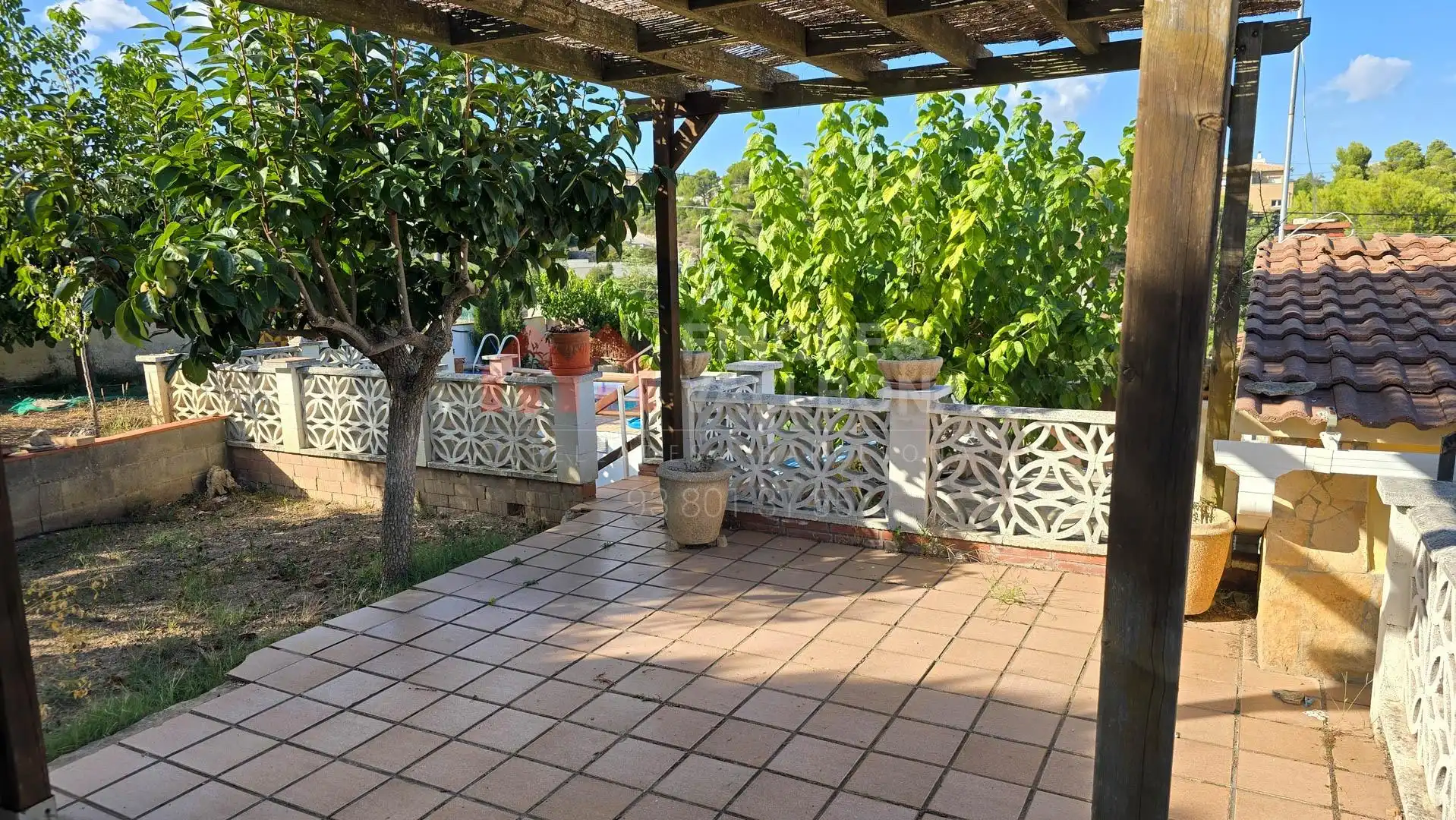 Terraza de Casa o chalet en venta en La Torre de Claramunt, Barcelona