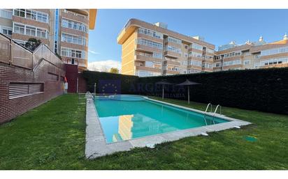 Swimming pool of Flat for sale in Cáceres Capital  with Air Conditioner and Swimming Pool