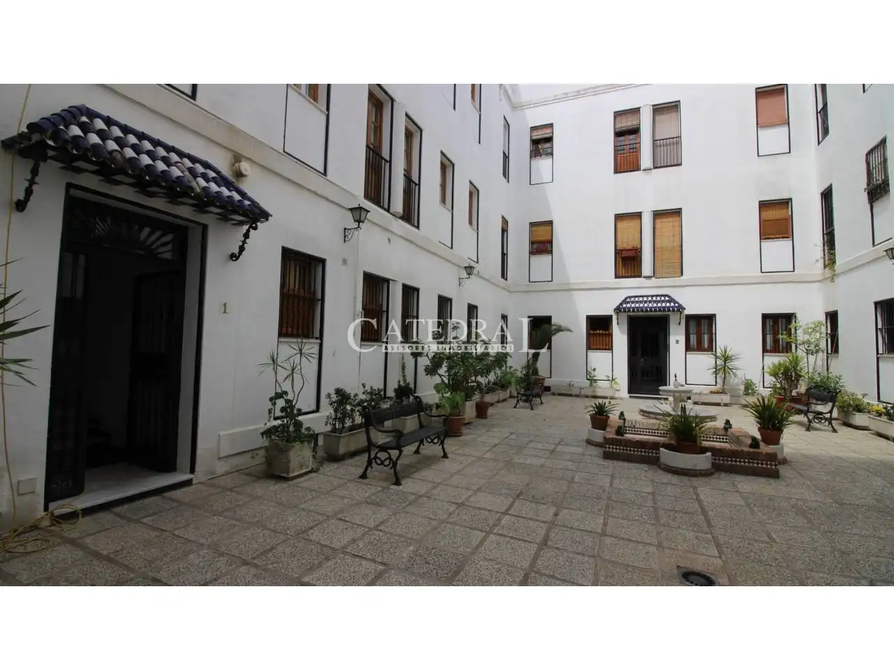 Vista exterior de Pis de lloguer en Sevilla amb Aire condicionat, Calefacció i Moblat