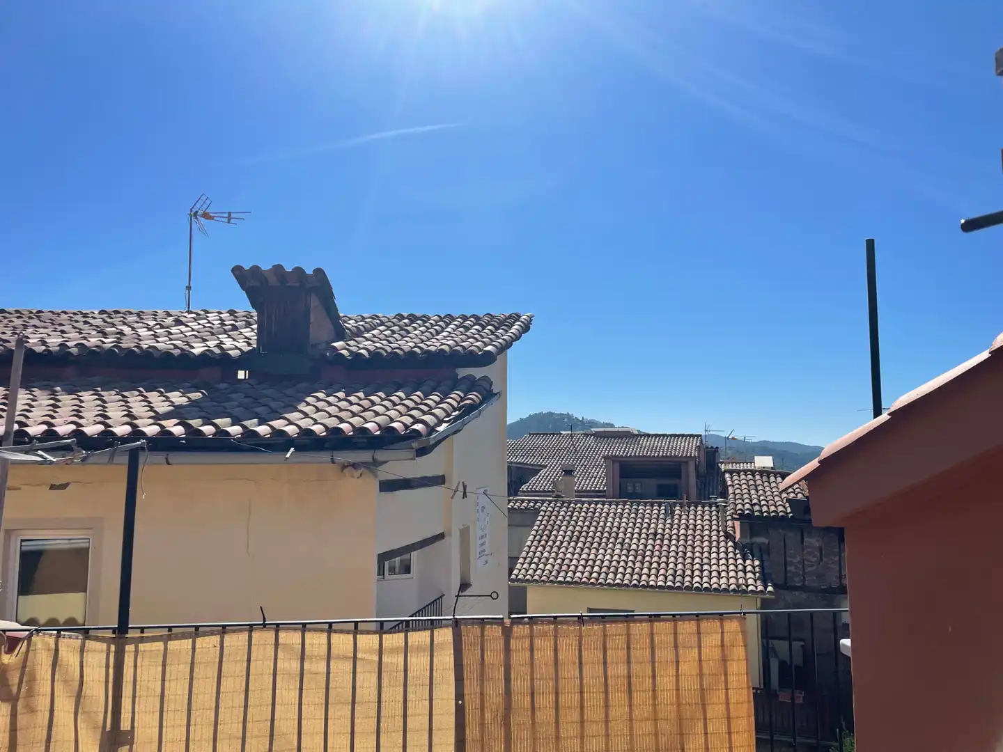 Außenansicht von Haus oder Chalet zur Miete in Berga mit Heizung, Terrasse und Abstellraum