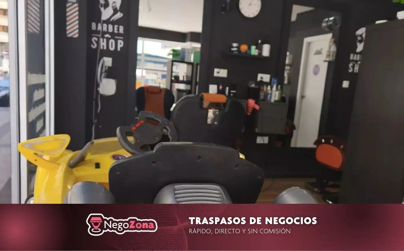 Local comercial en traspaso en Pasaje Doctor Ferrán 25, imagen 5