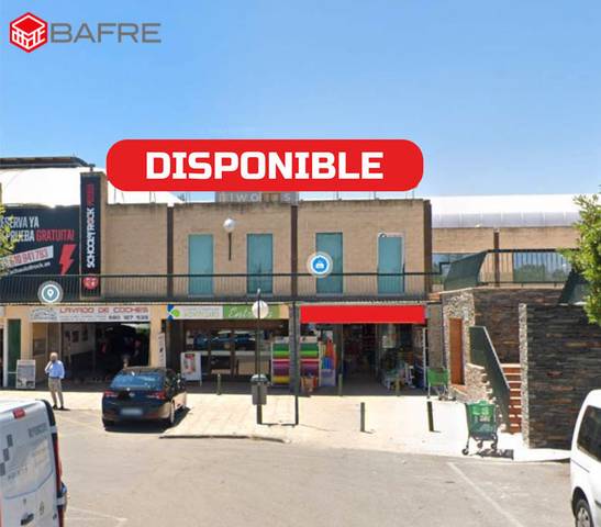 Local comercial en Venta en Avenida de Monteclaro en Monteclaro