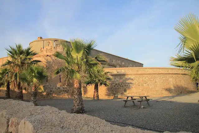 Vista exterior de Piso en venta en Motril con Terraza y Balcón