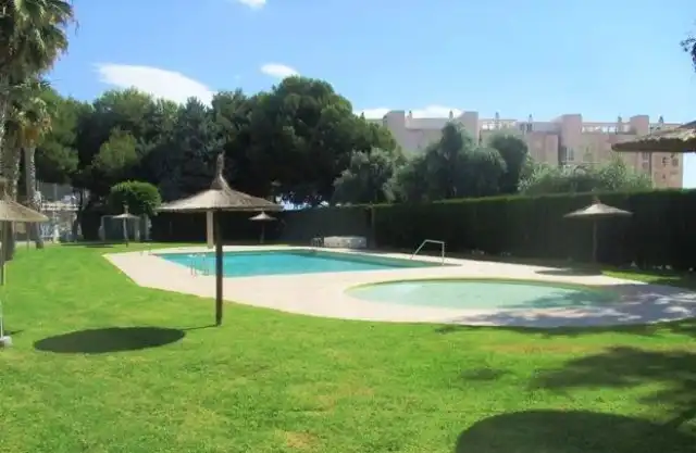 Schwimmbecken von Wohnungen zur Miete in El Campello mit Klimaanlage, Heizung und Terrasse