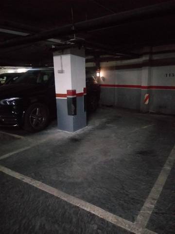 Garaje en Venta en De Los Dos Amigos en Universidad - Malasaña