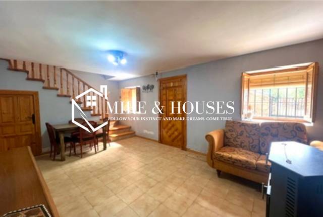 Casa-chalet en Venta en Calle Real en La Miñosa