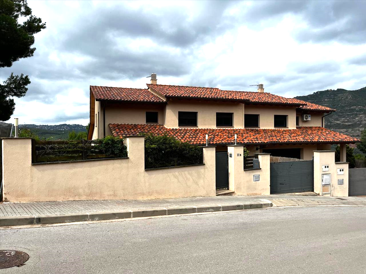 Exterior view of Flat for sale in Bigues i Riells