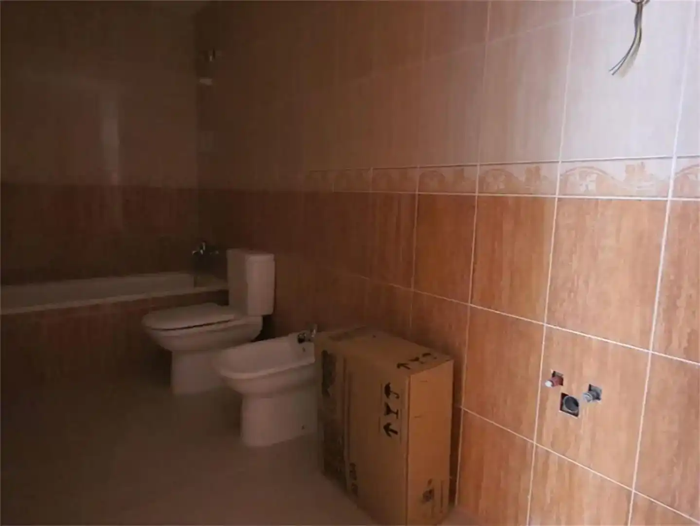 Baño de Piso en venta en Águilas con Jardín privado, Trastero y Piscina
