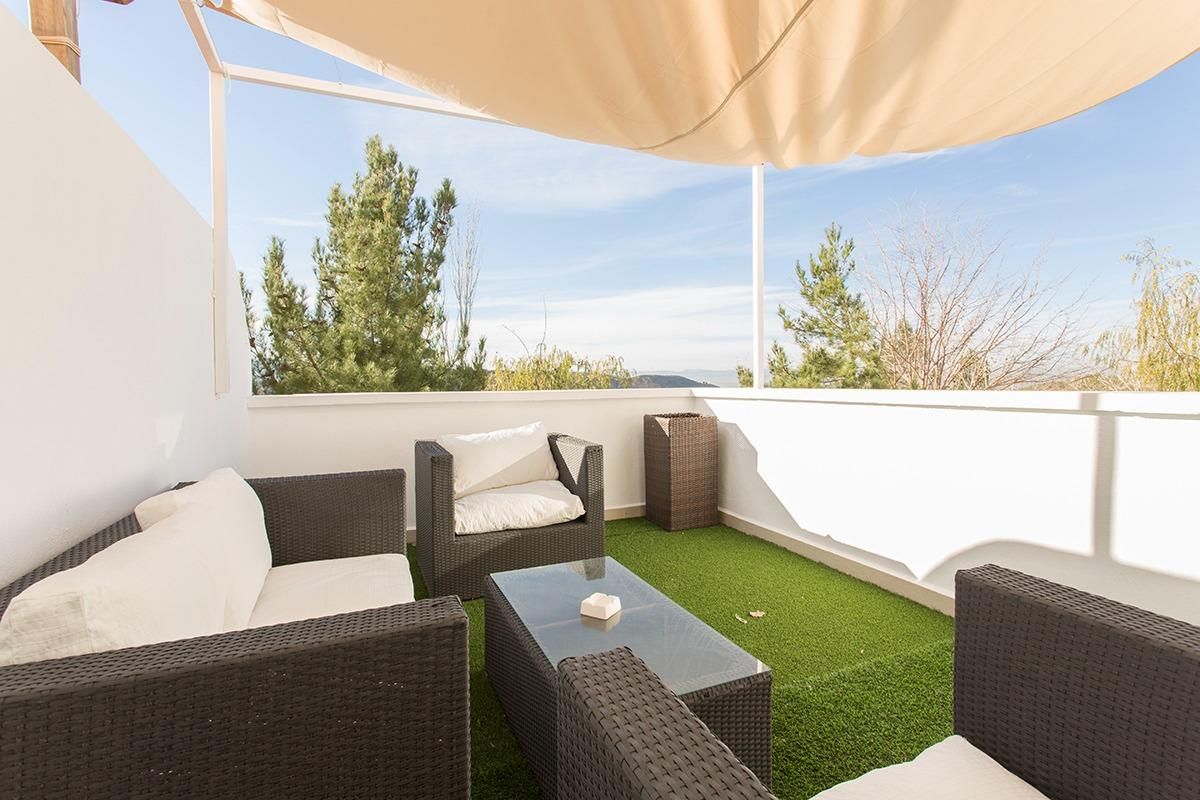 Single-family semi-detached for sale in Cenes de la Vega