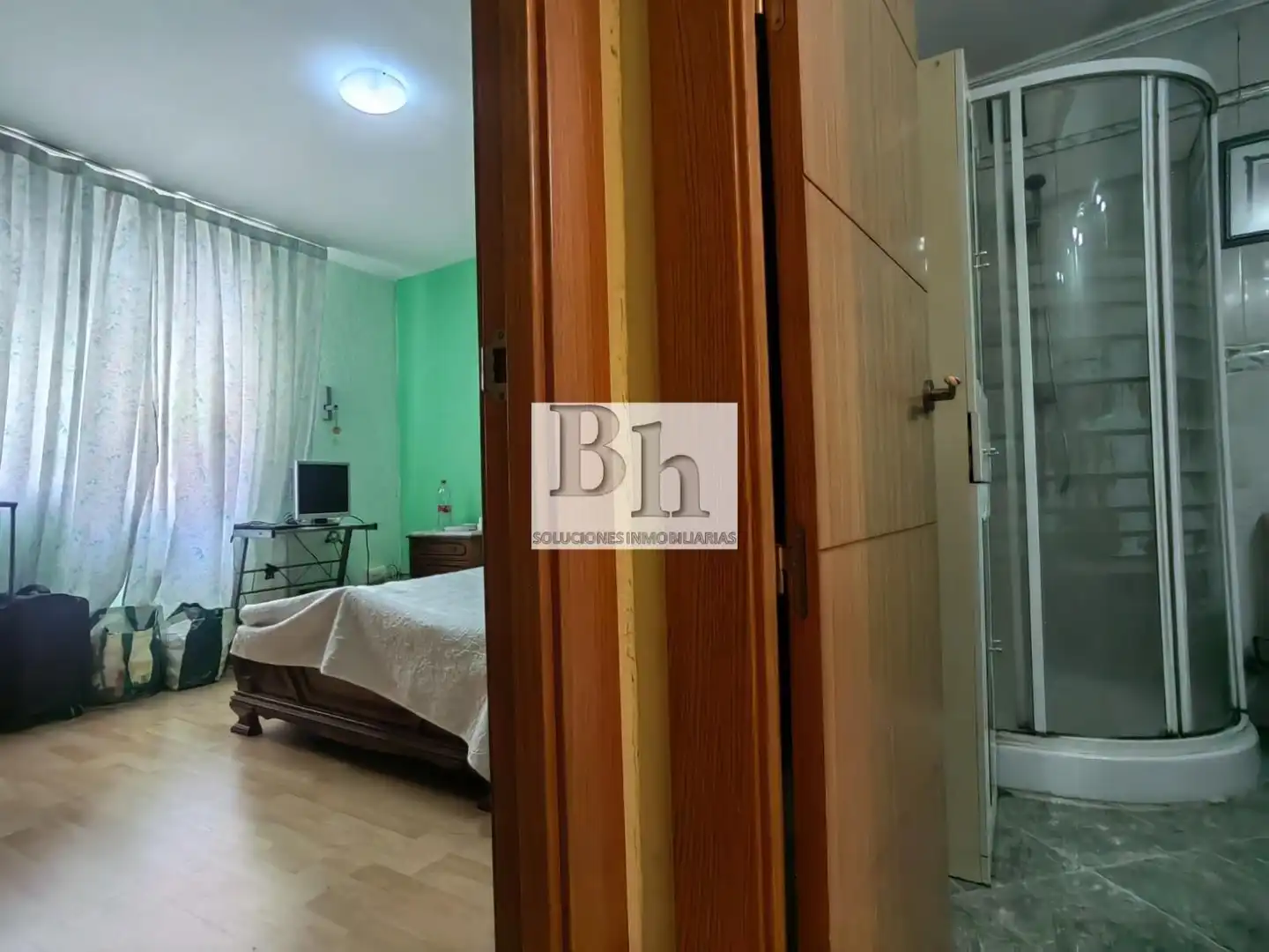 Habitación de Piso en venta en Málaga con Aire acondicionado y Terraza