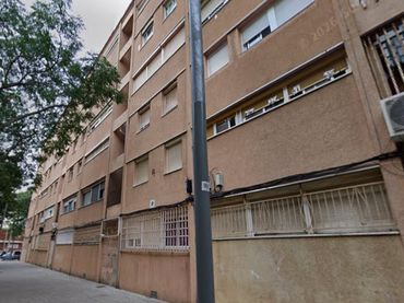 Piso en venta en C/ Tarba