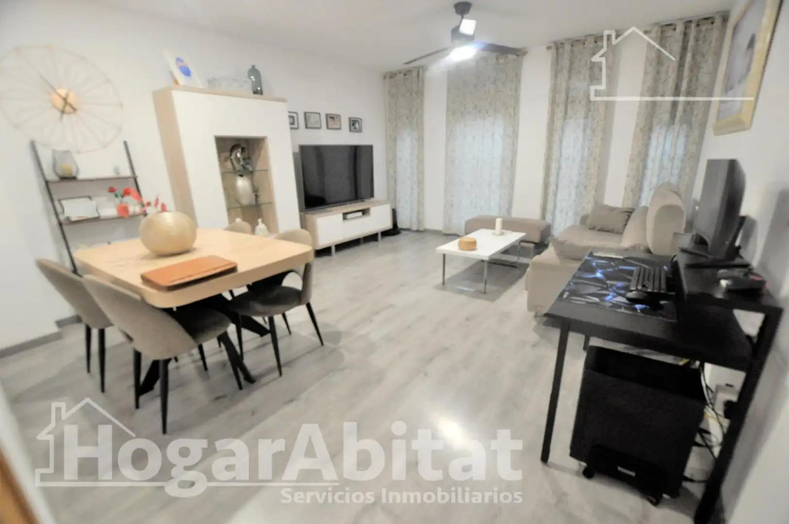 Living room of Attic for sale in Alcàsser  with Air Conditioner, Parquet flooring and Terrace