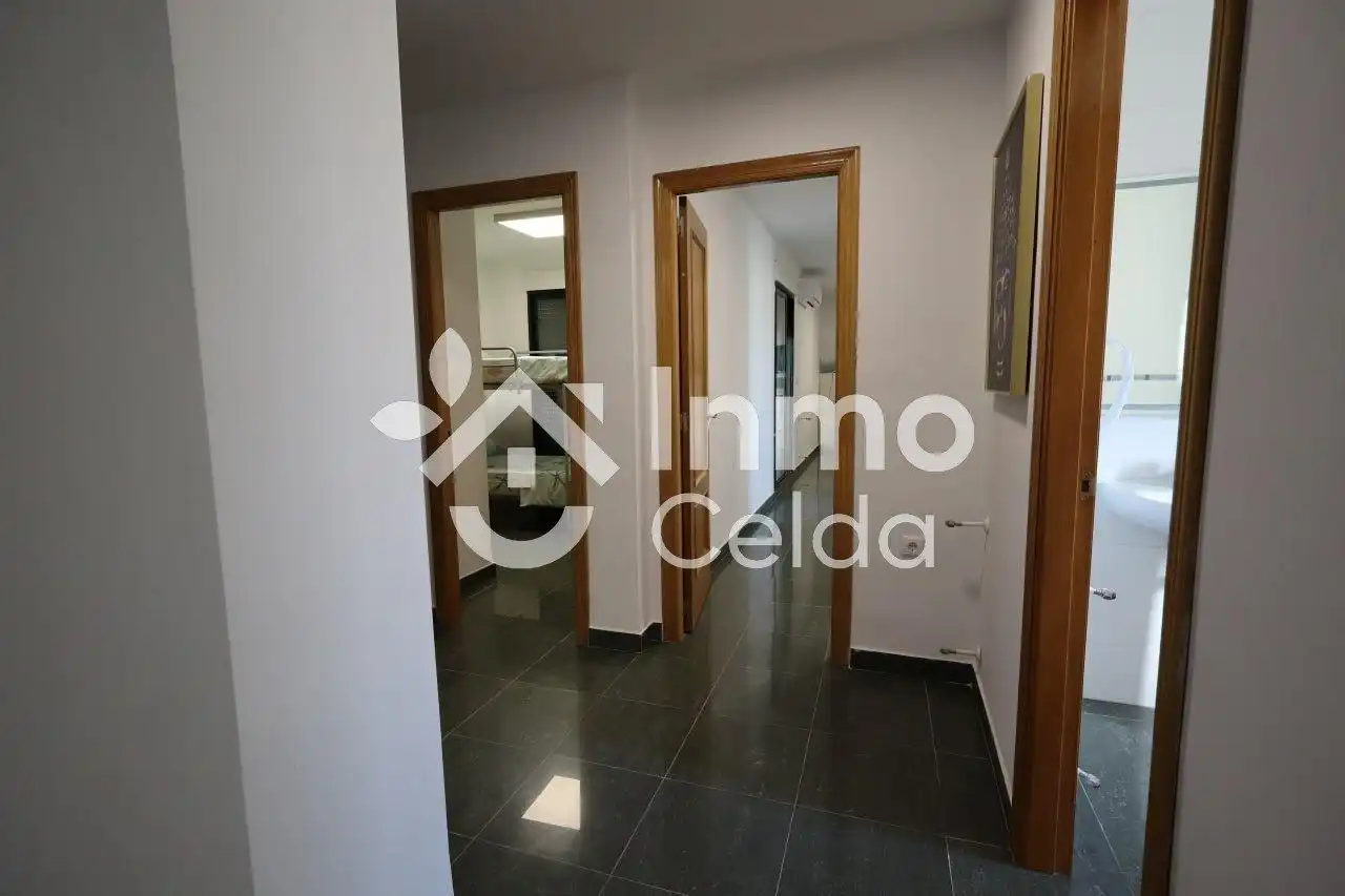 Casa adosada en venta en Chiva con Aire acondicionado, Calefacción y Terraza