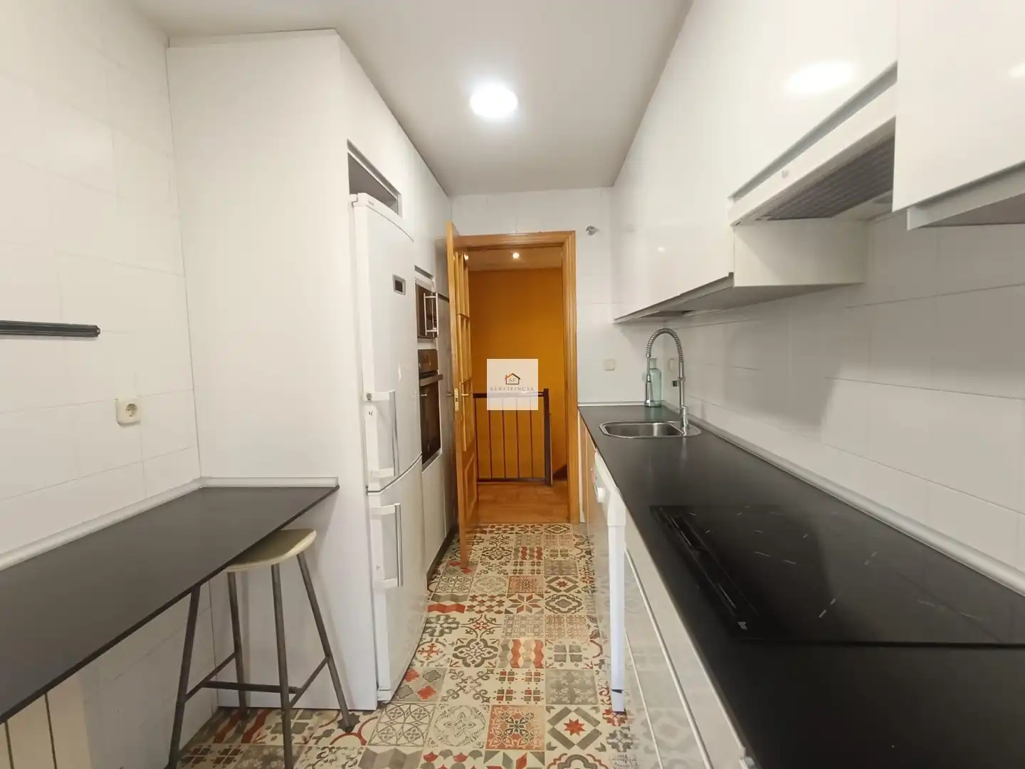 Cuina de Pis de lloguer en Madrid amb Aire condicionat, Calefacció i Terrassa