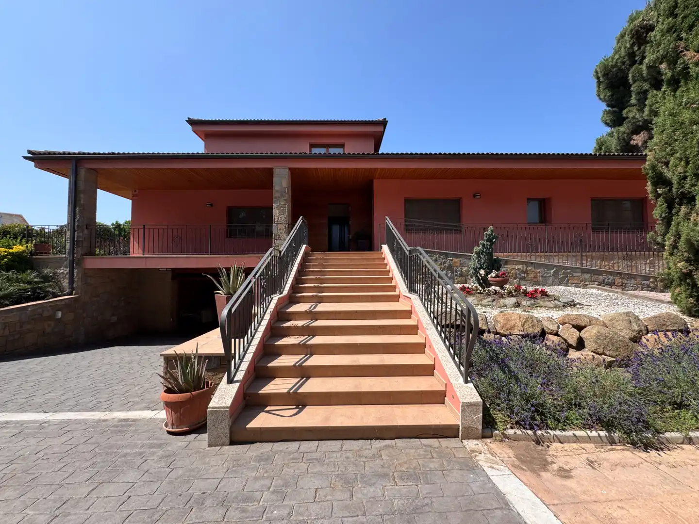 Vista exterior de Casa o xalet en venda en Cardedeu amb Aire condicionat, Calefacció i Jardí privat
