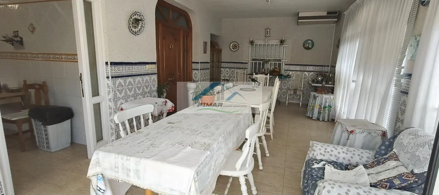 Menjador de Casa o xalet en venda en Elche / Elx amb Aire condicionat, Calefacció i Terrassa