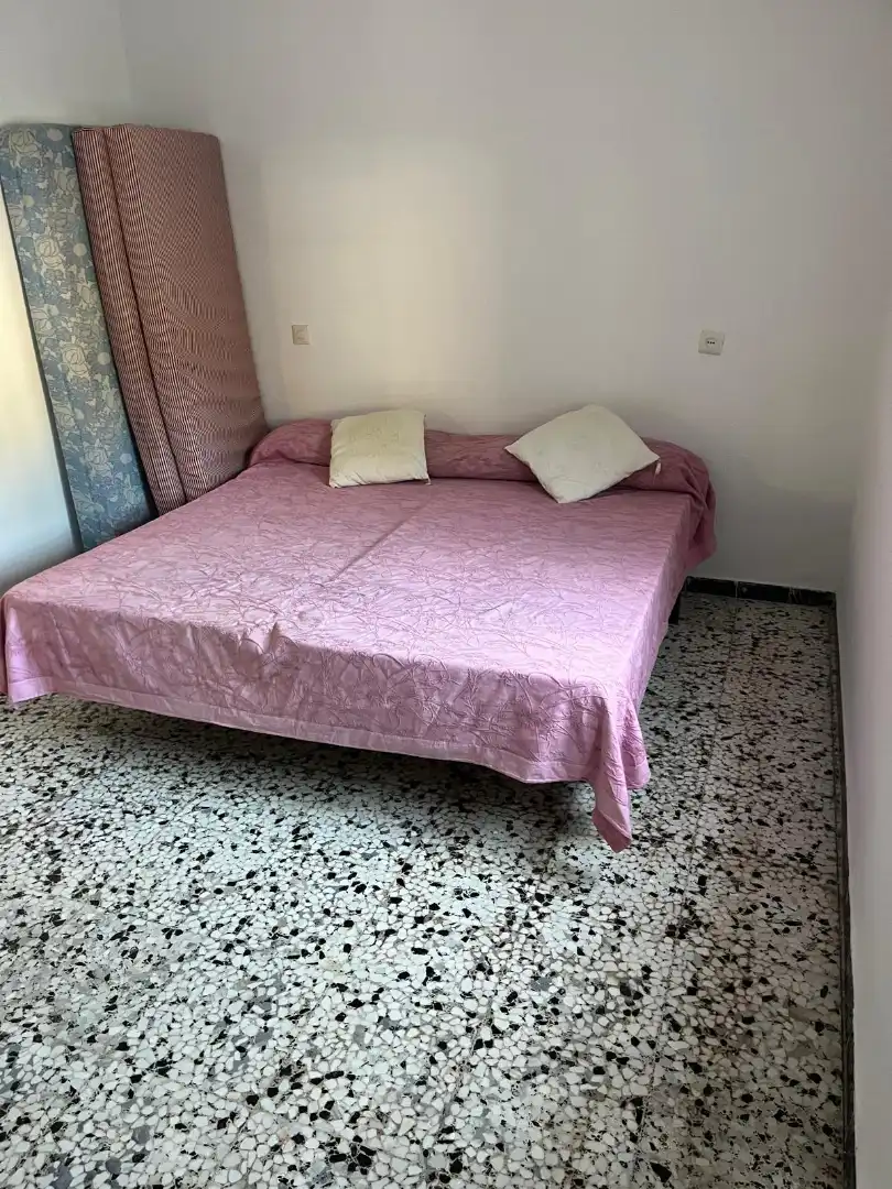 Habitación de Casa o chalet de alquiler en Alhaurín El Grande con Jardín privado, Terraza y Amueblado