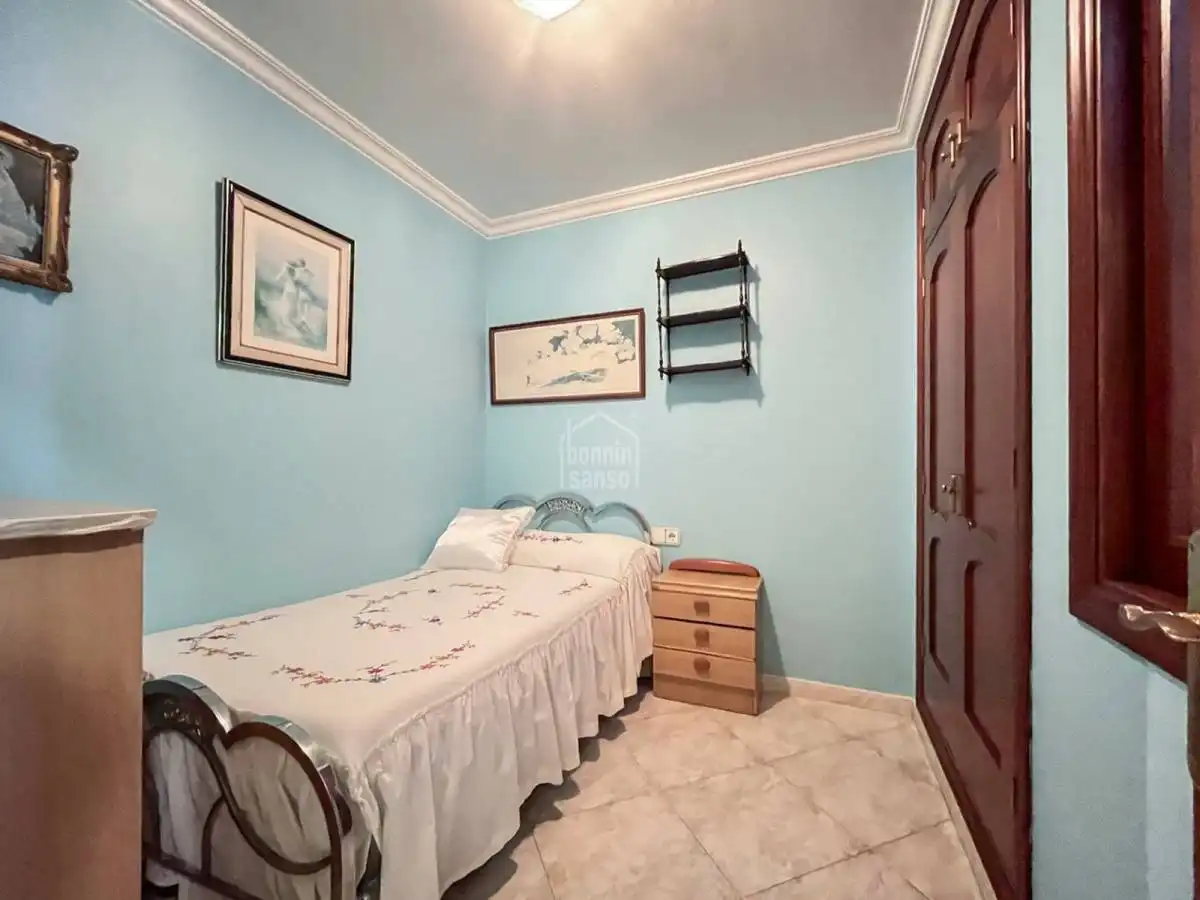 Habitación de Apartamento en venta en Alaior con Terraza