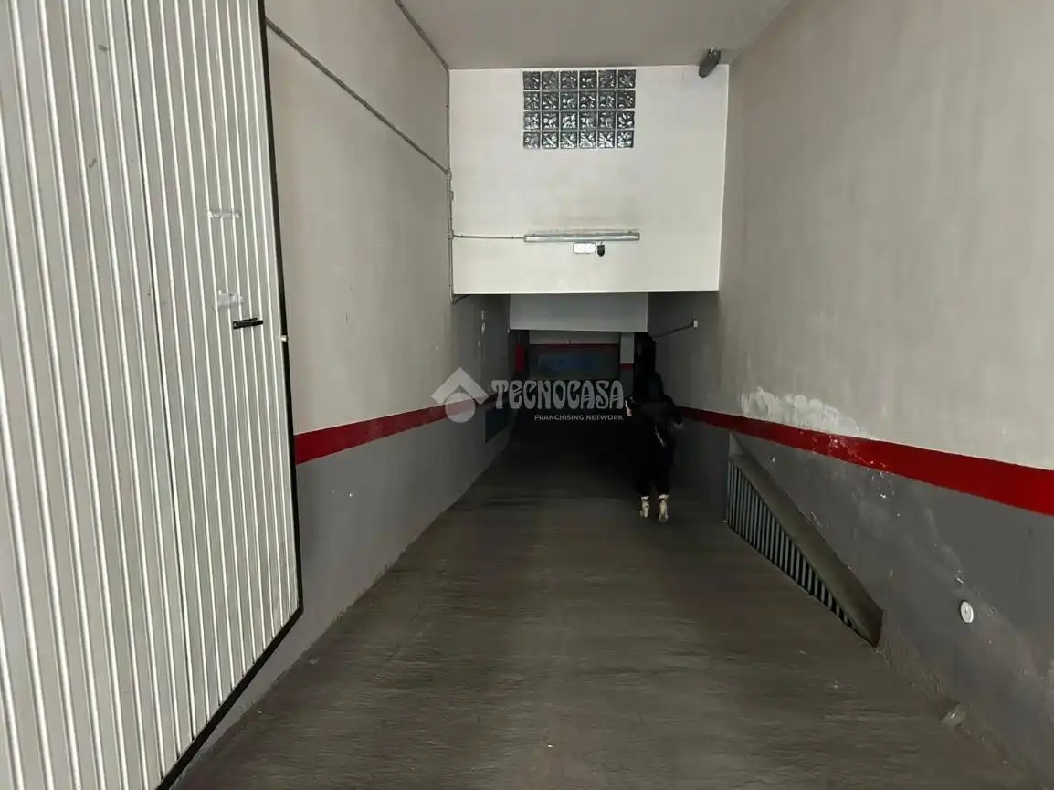 Garaje en venta en Almería