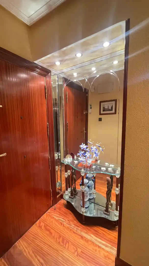 Piso en venta en Azeta - Abatxolo