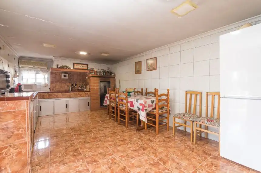 Cuina de Casa o xalet en venda en Tibi amb Aire condicionat, Piscina i Moblat