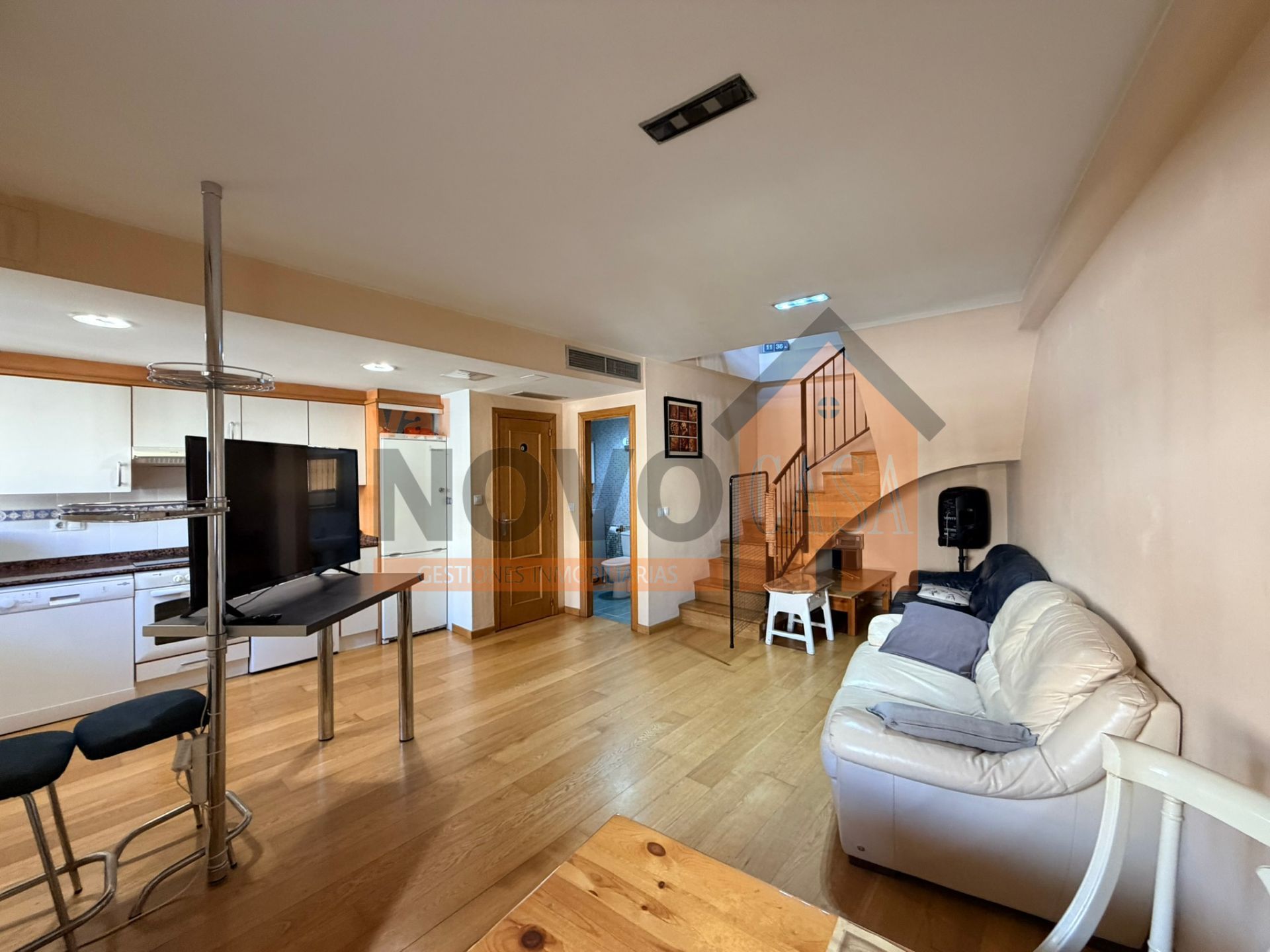 Living room of Attic for sale in Beniparrell  with Air Conditioner and Storage room