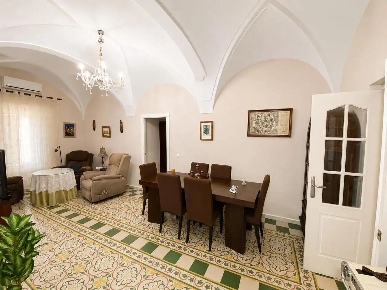 Esszimmer von Haus oder Chalet zum Verkauf in Villagonzalo mit Privatgarten, Terrasse und Schwimmbad