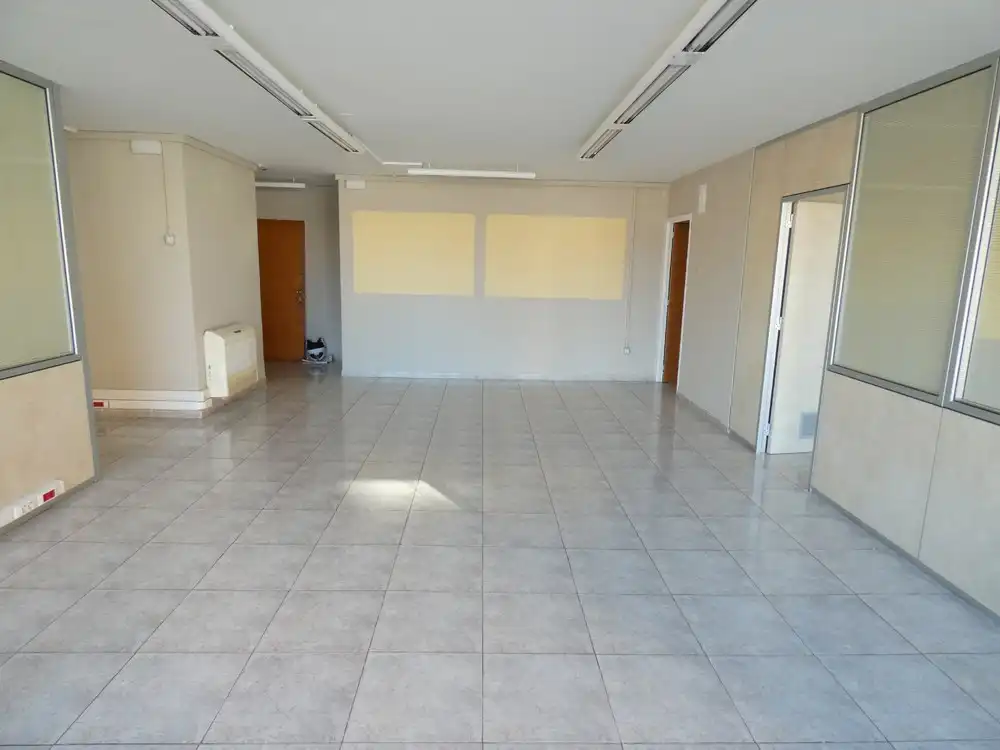 Office space to rent in Centre - Cordelles, imagen 3