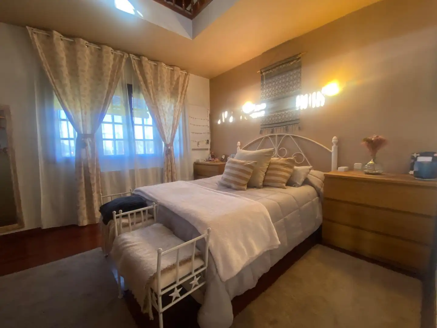 Habitación de Casa o chalet en venta en Vilagarcía de Arousa con Calefacción, Jardín privado y Parquet