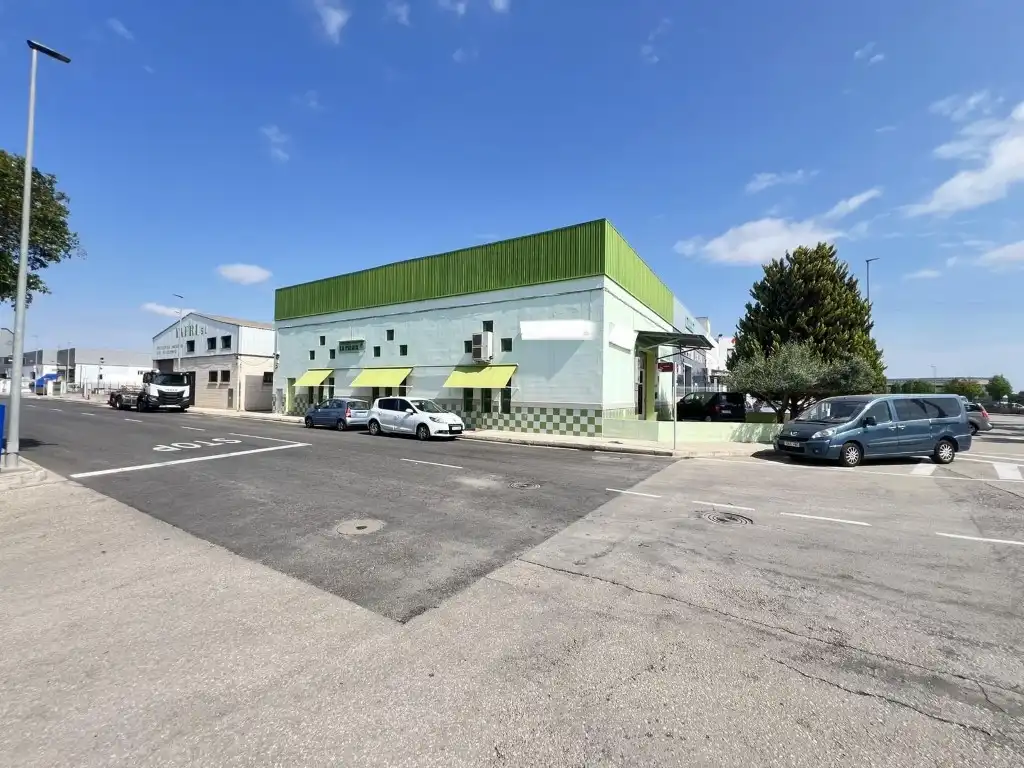 Nave industrial in vendita a Urbanitzacions i Pedanies Nord, imagen 2