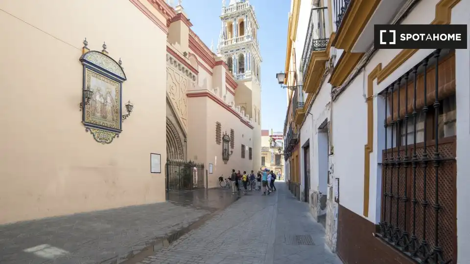 Room in Triana Casco Antiguo
