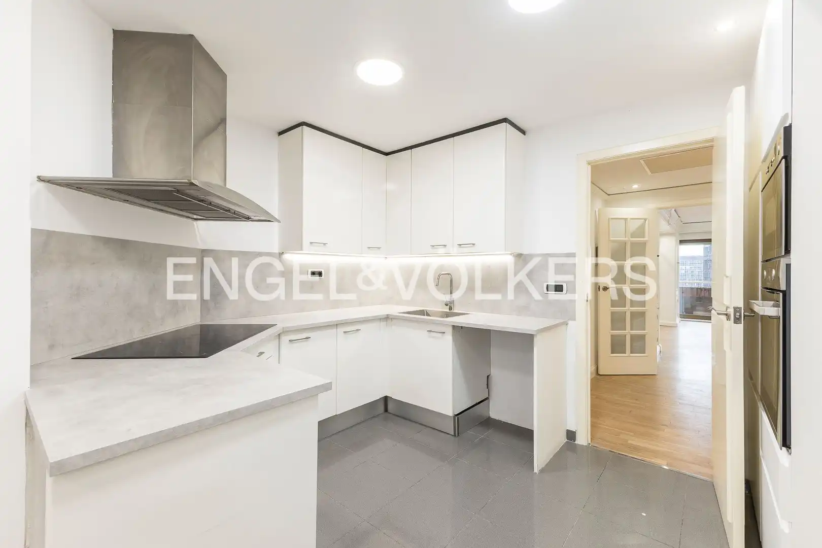 Flat with terrace to rent in Les Corts, imagen 27