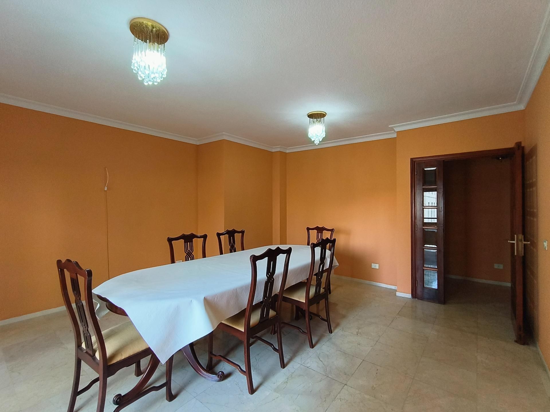 Comedor de Piso de alquiler en  Santa Cruz de Tenerife Capital con Aire acondicionado, Trastero y Balcón