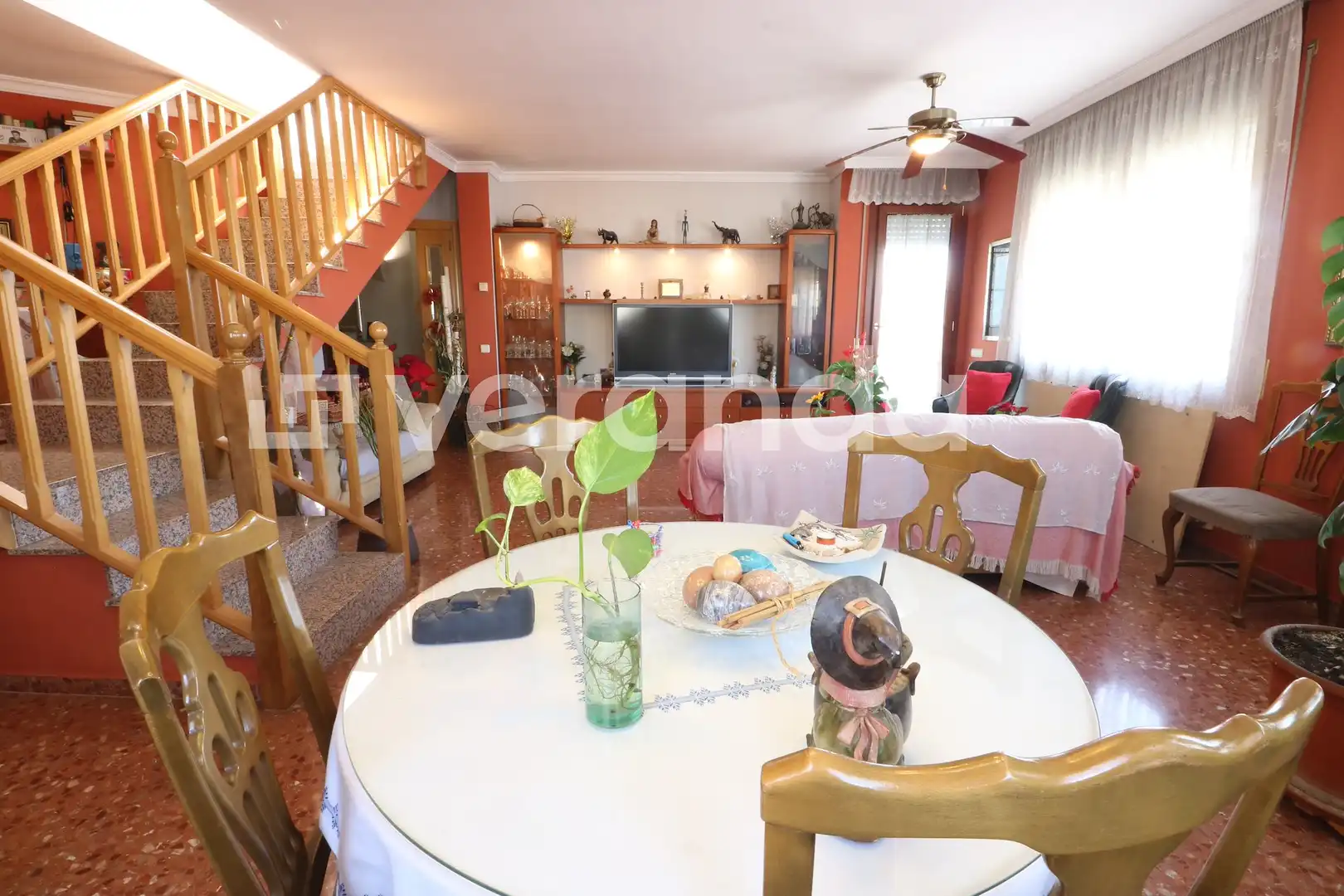 Sala d'estar de Dúplex en venda en Ripollet amb Calefacció, Terrassa i TV
