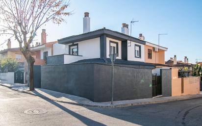 Single-family semi-detached for sale in Avenida LIBERTAD, Huétor Vega