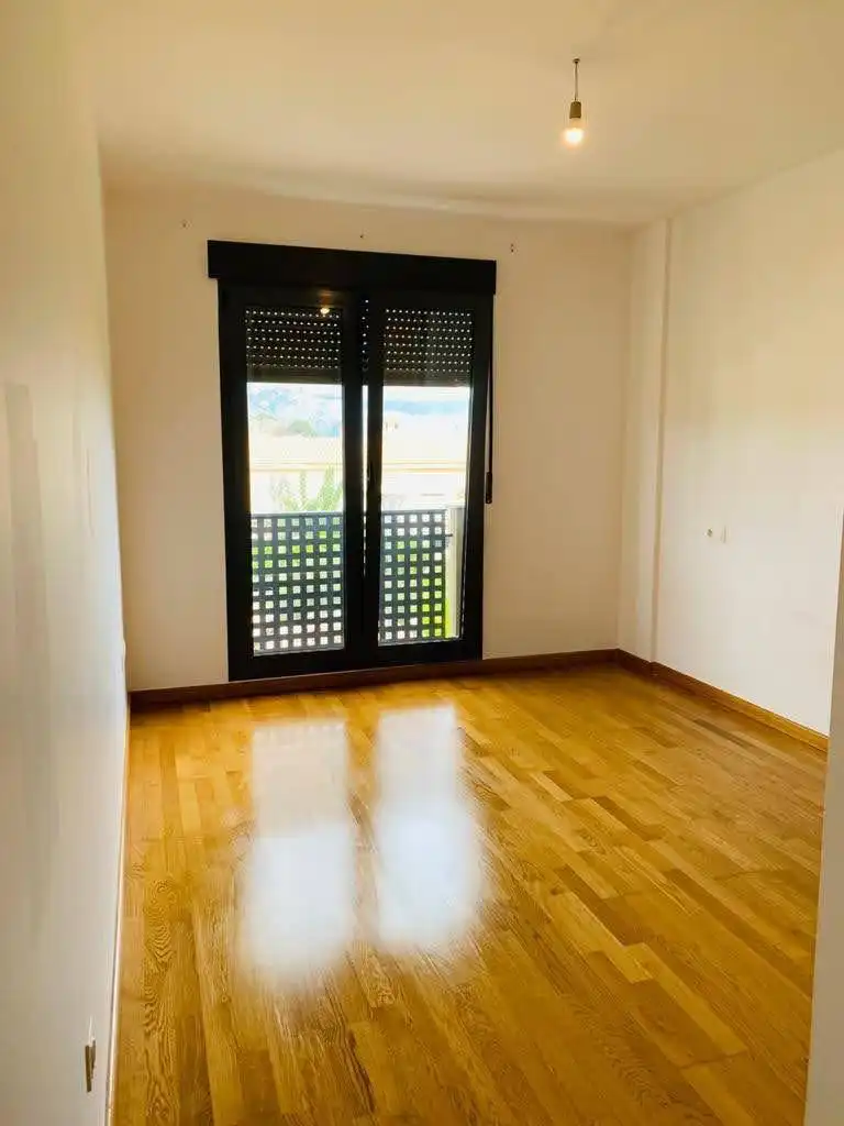Dormitori de Casa o xalet de lloguer en Polop