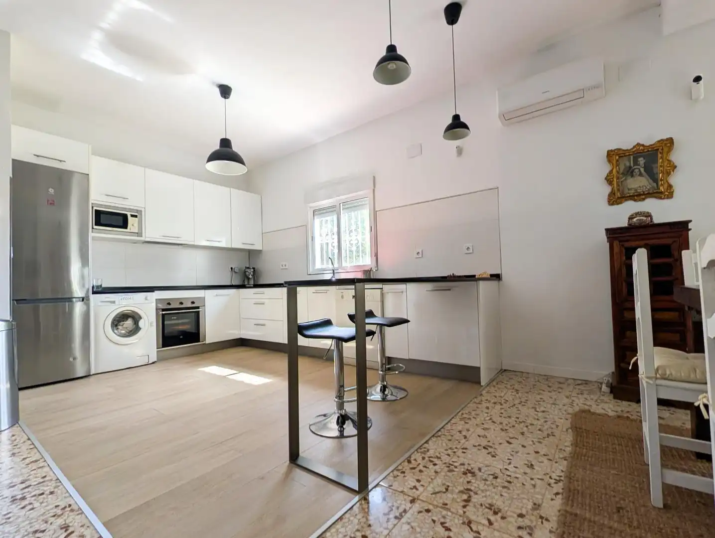 Chalet con jardín en venta en Sanlúcar la Mayor, imagen 9