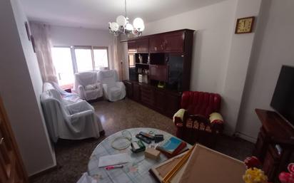 Living room of Flat for sale in  Albacete Capital  with Air Conditioner, Heating and Balcony