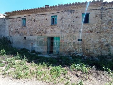 Casa rústica con jardín en venta en Pontós