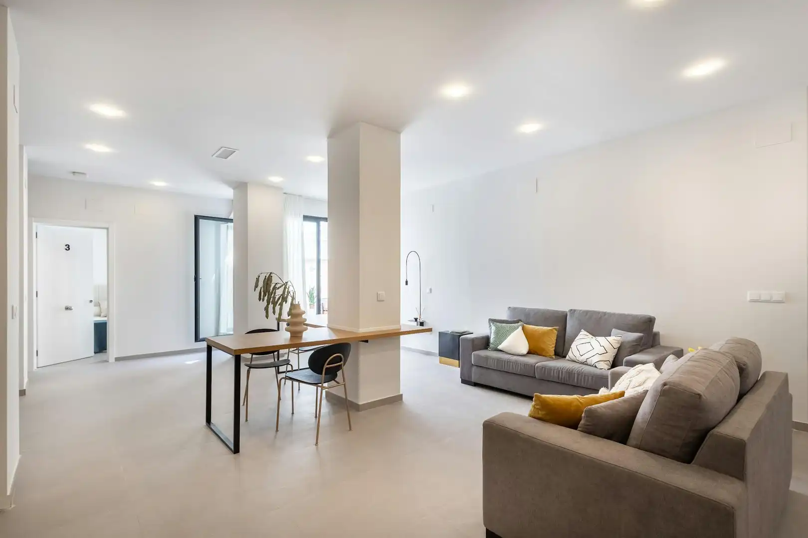 Sala de estar de Piso para compartir en Valencia con Aire acondicionado, Calefacción y Amueblado