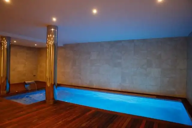 Piscina de Casa o chalet en venta en Moraira con Aire acondicionado, Calefacción y Jardín privado