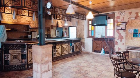Fantástico local comercial con garaje incluido en el centro de Dolores, Alicante