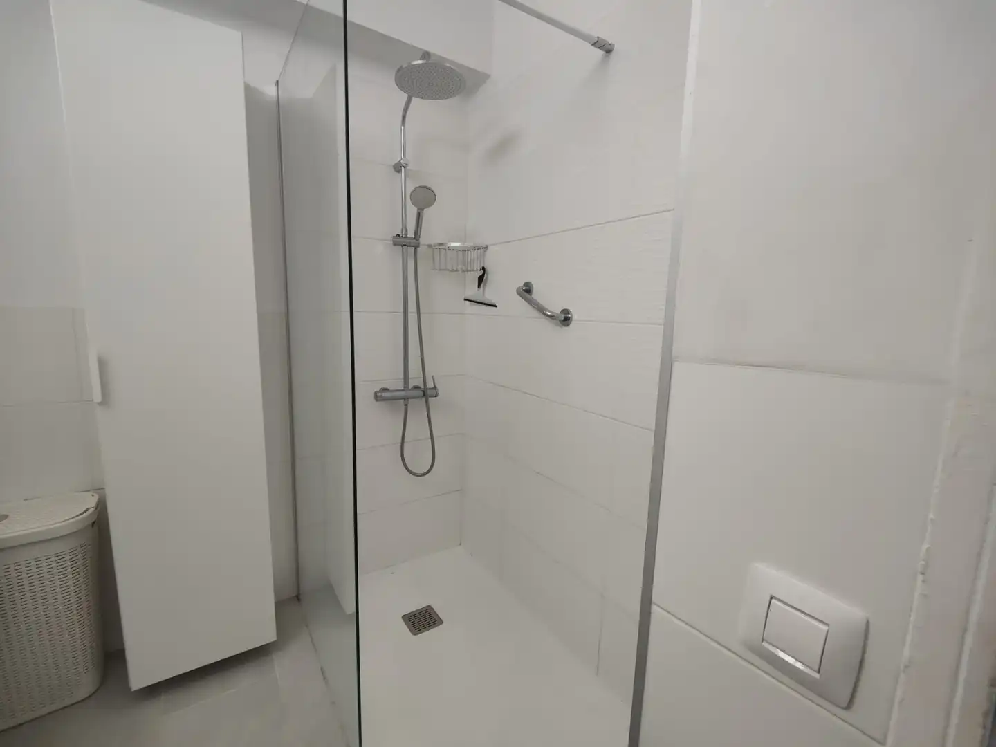 Bany de Apartament de lloguer en Candelaria amb Moblat, Rentadora i Balcó