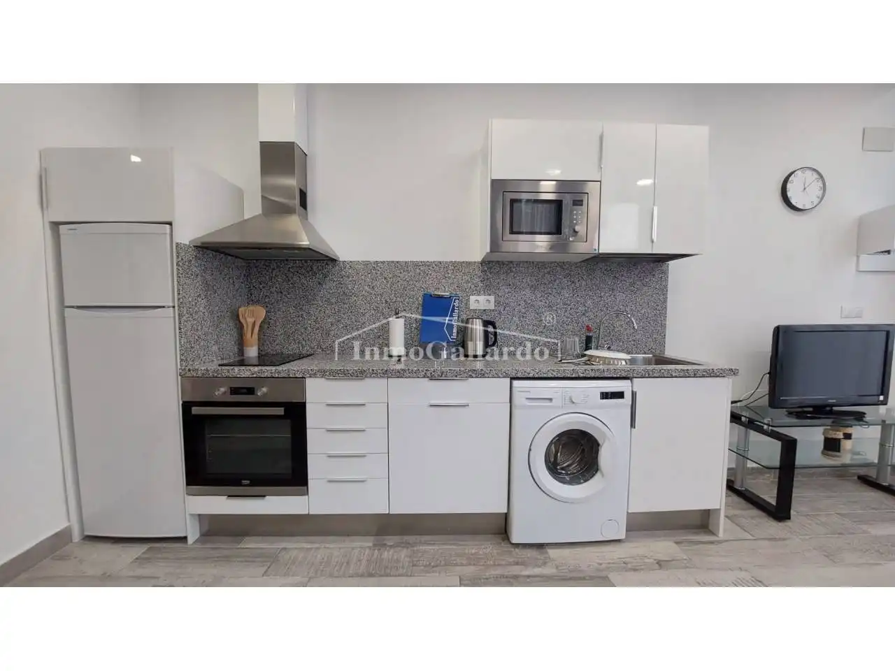 Cocina de Estudio en venta en Málaga con Aire acondicionado y Amueblado