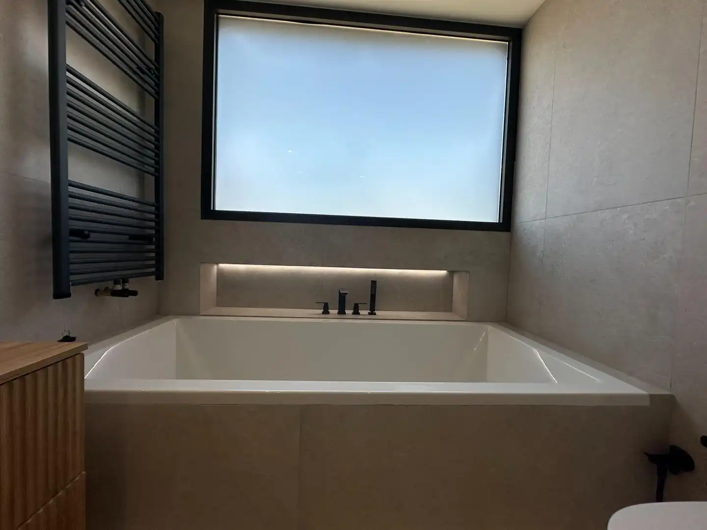 Bathroom of Houses for sale in Cunit  with Air Conditioner, Private garden and Terrace