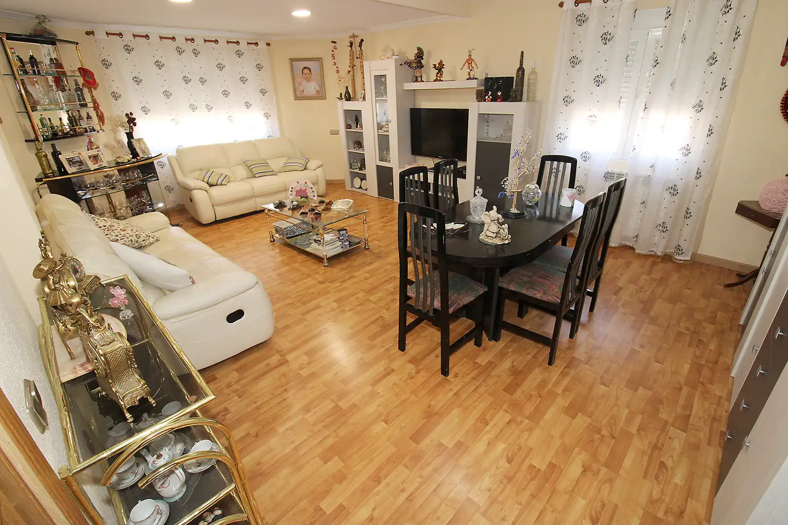 Sala de estar de Casa o chalet en venta en Torremocha de Jarama con Aire acondicionado, Calefacción y Jardín privado