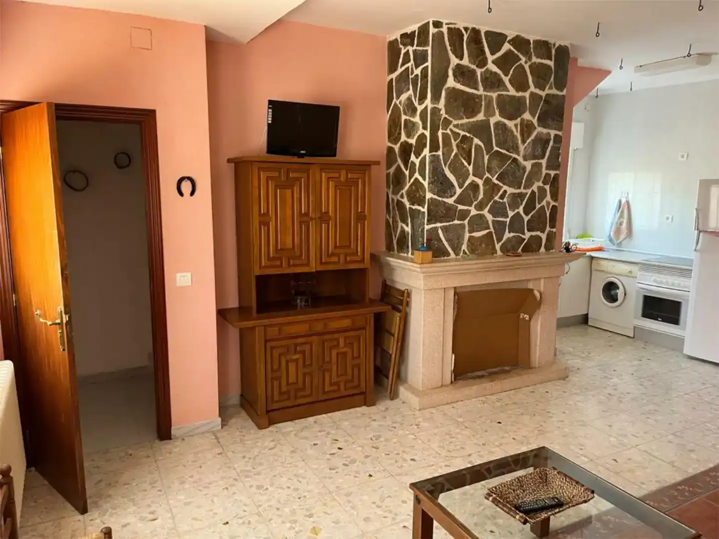 Sala de estar de Casa o chalet en venta en Saldeana con Trastero, Amueblado y Horno
